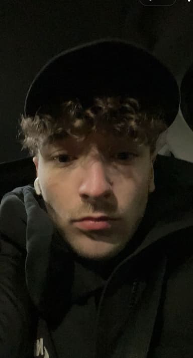 Profile Picture main user avatar
