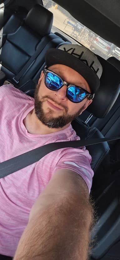 Profile Picture main user avatar