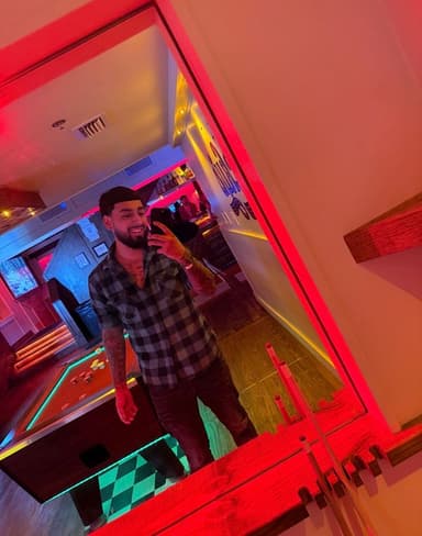 Profile Picture main user avatar