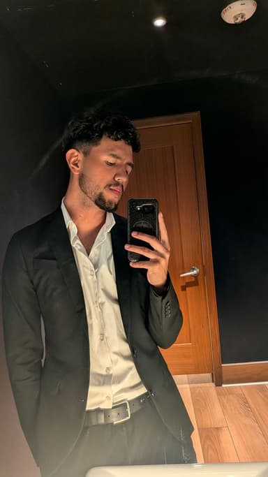 Profile Picture main user avatar