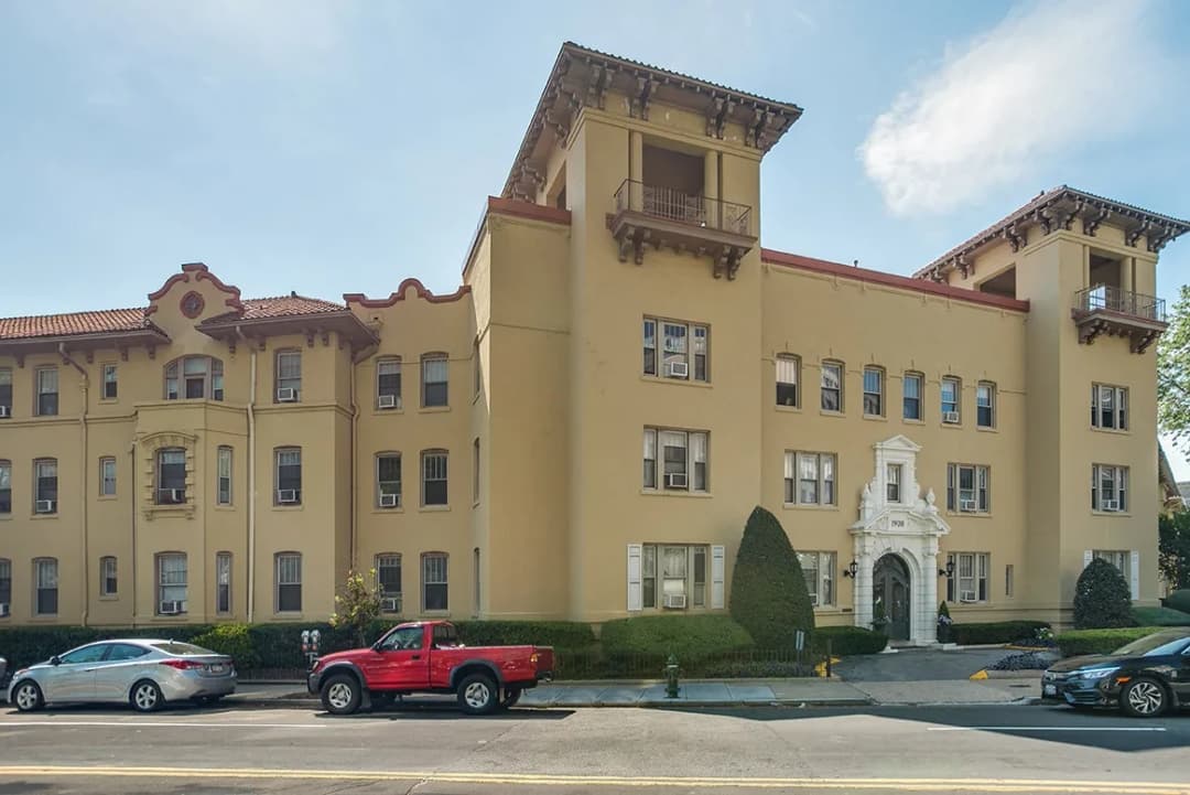 main listing image