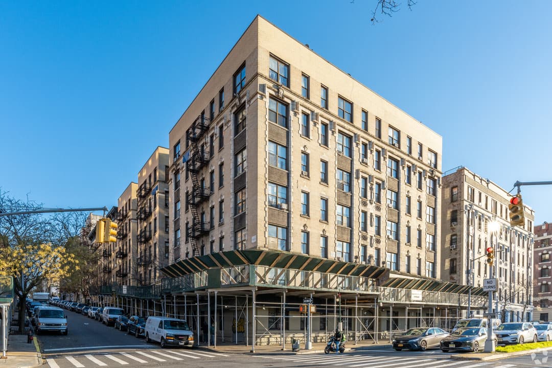 main listing image